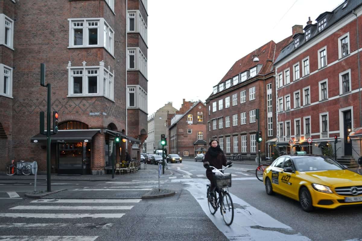 Offentlig transport gør det nemt at komme rundt i hele Danmark